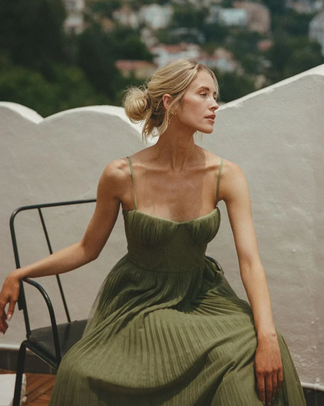 Olivia | Robe Élégance Moderne Avec Dos Nu
